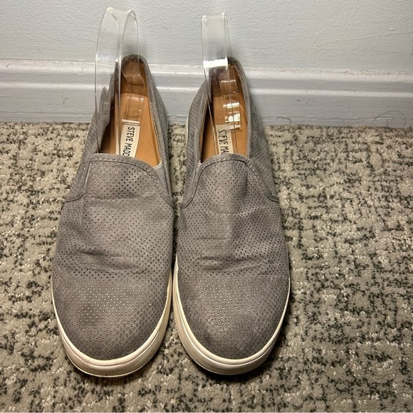 Steve Madden Shoes - Steve Madden Gracy Gray Slip-On Loafers Size 8